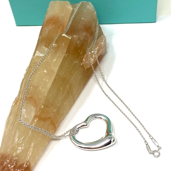 💯% Authentic Tiffany & CO. Elsa Peretti Big Open Heart Pendant Necklace 💖 - Picture 9 of 11